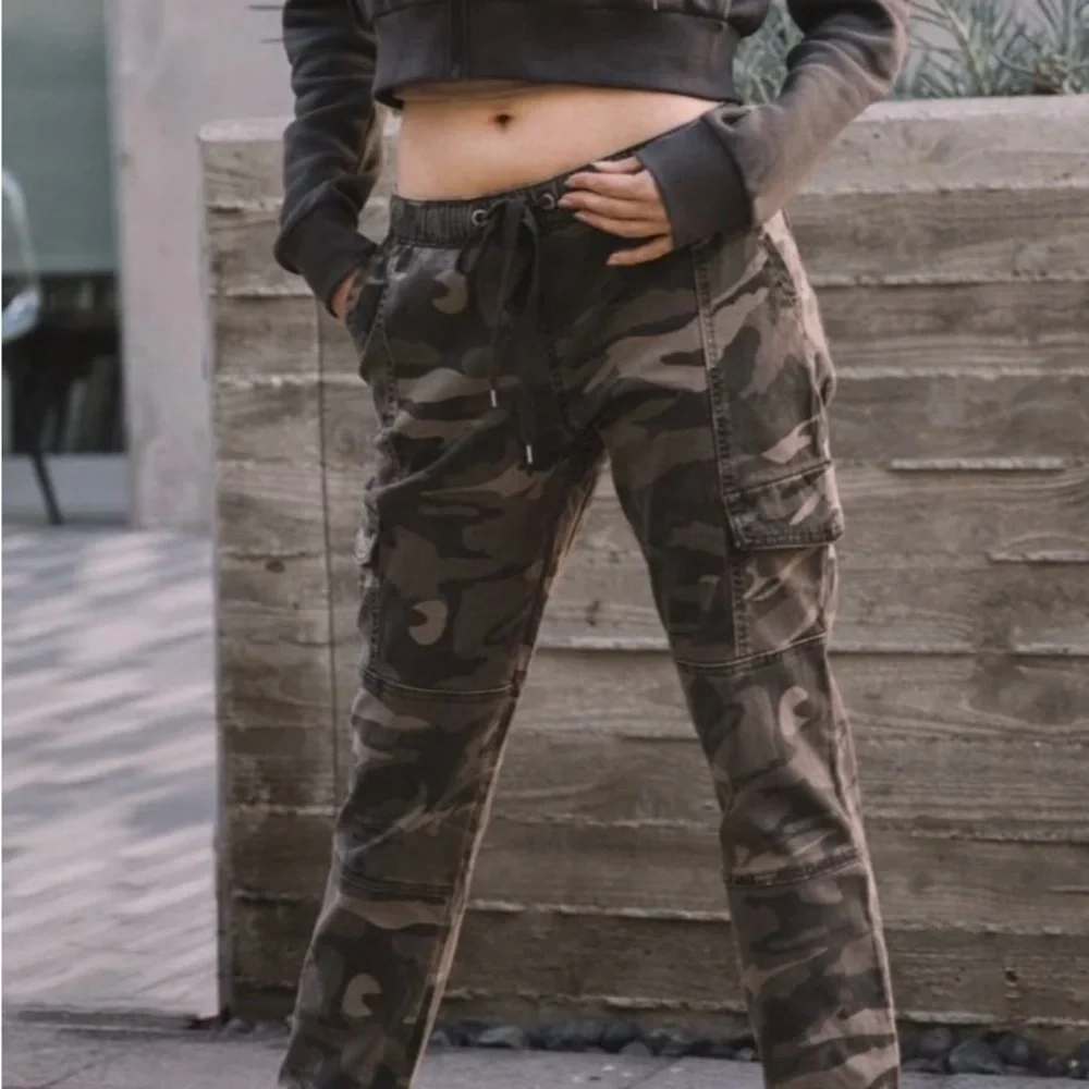 Rewash Camouflage Utility Joggers Pants Women’s Size Medium - Picture 7 of 8